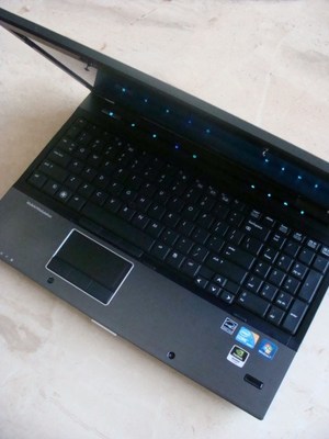 hp elitebook 8540w 15.6 1920x1080 core i7 2.